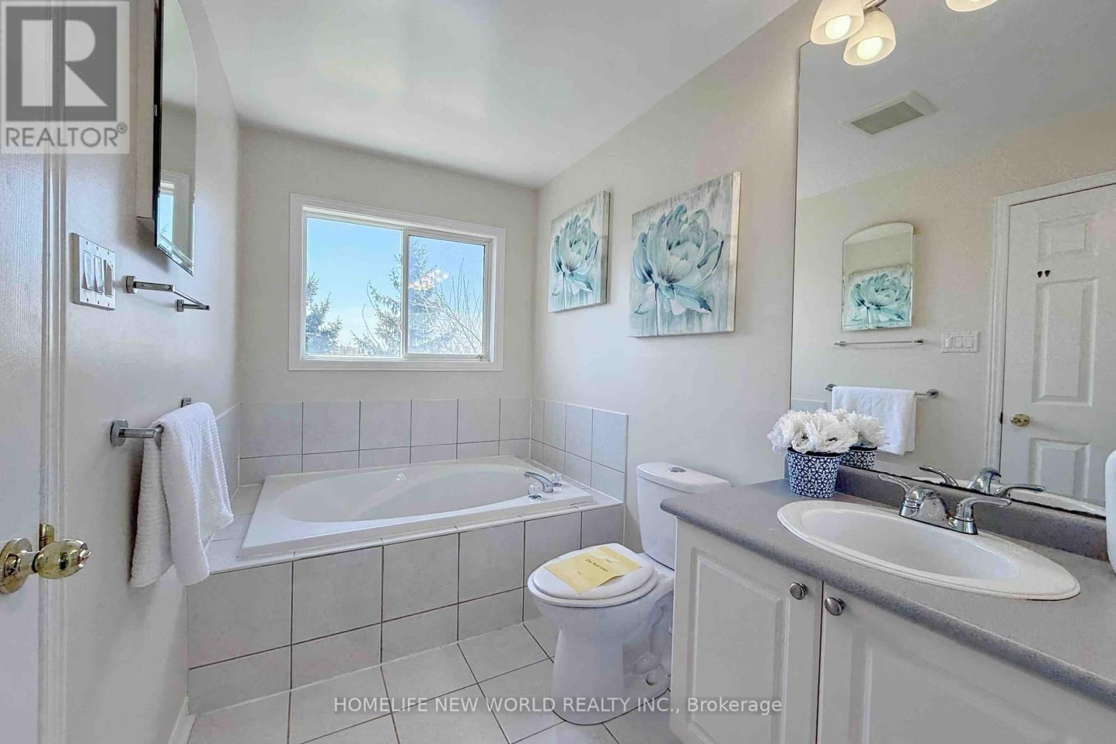 1 SYLWOOD CRESCENT Image 26