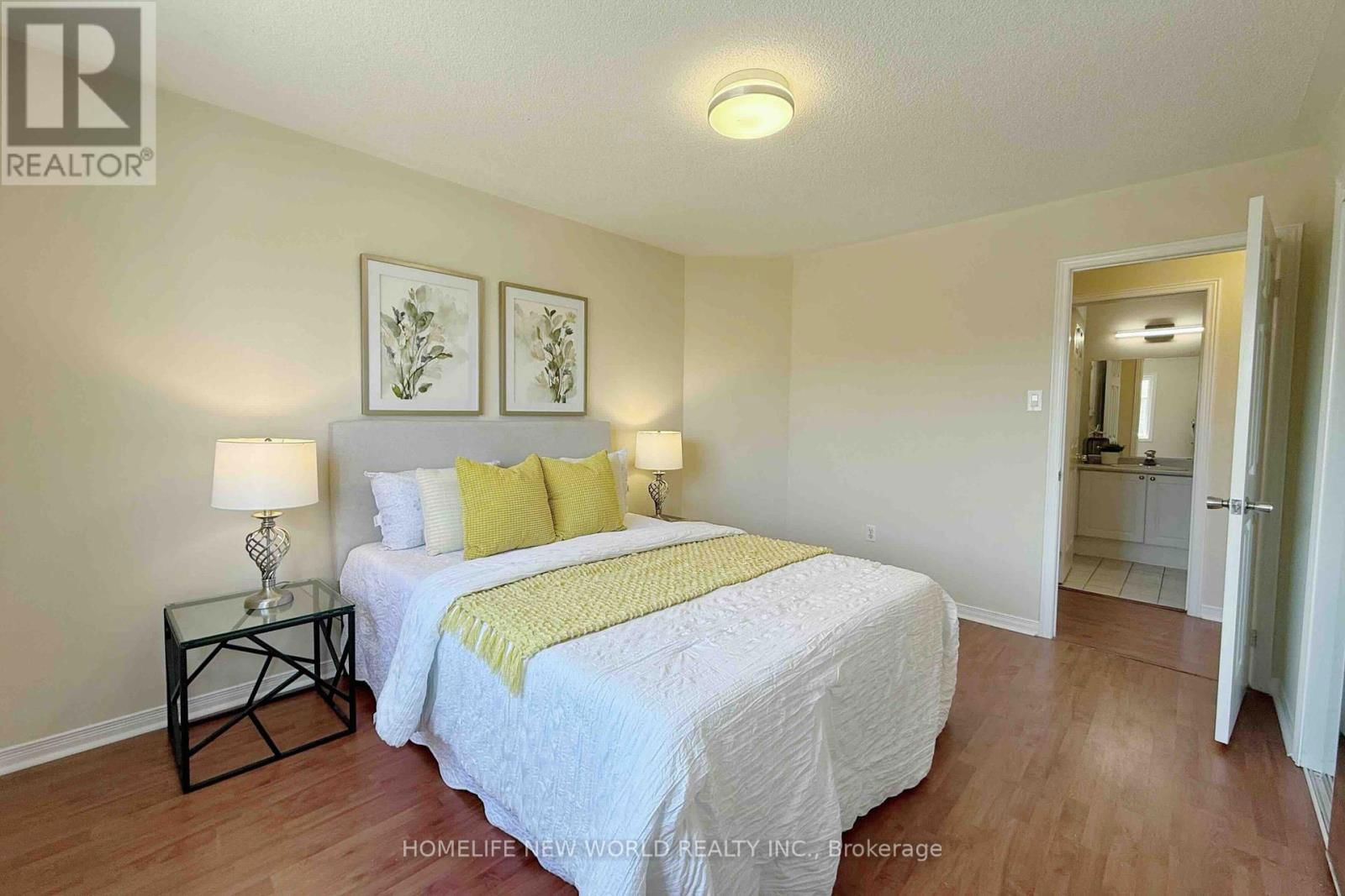 1 SYLWOOD CRESCENT Image 30
