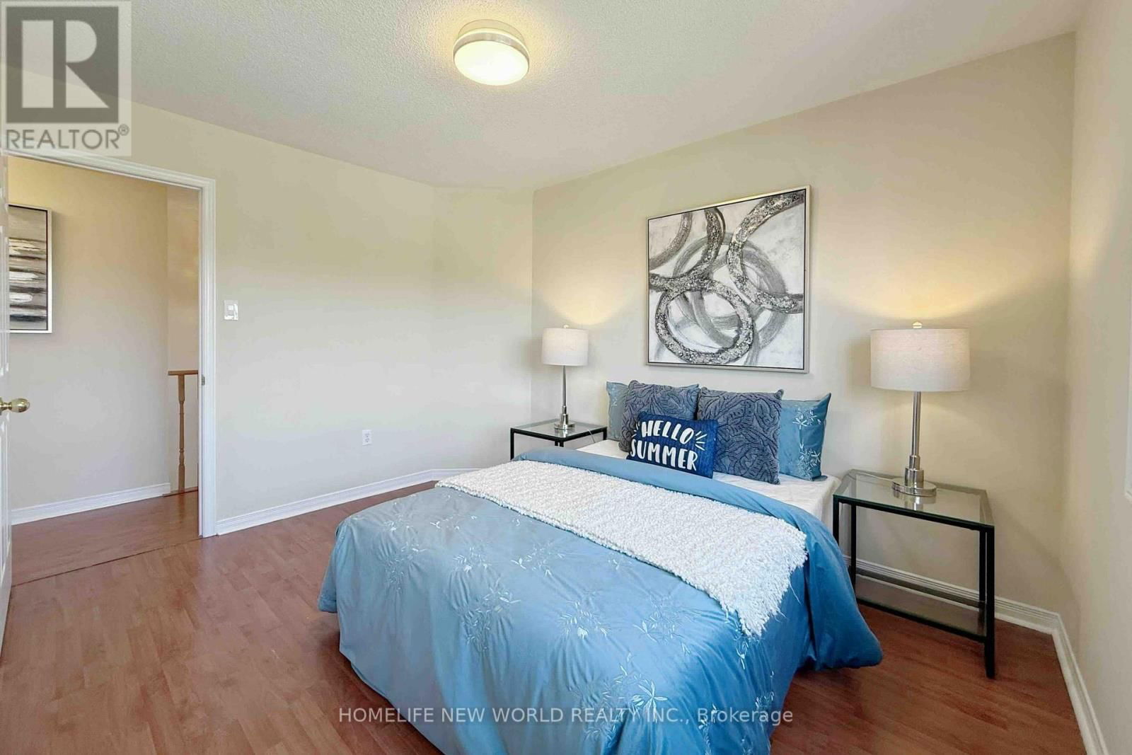1 SYLWOOD CRESCENT Image 33