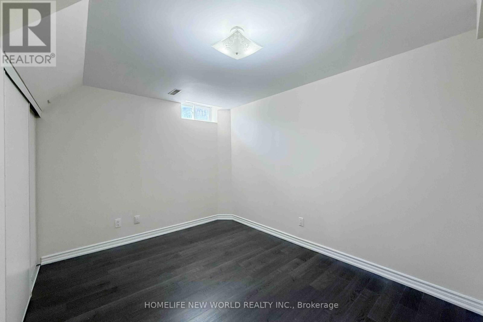 1 SYLWOOD CRESCENT Image 40