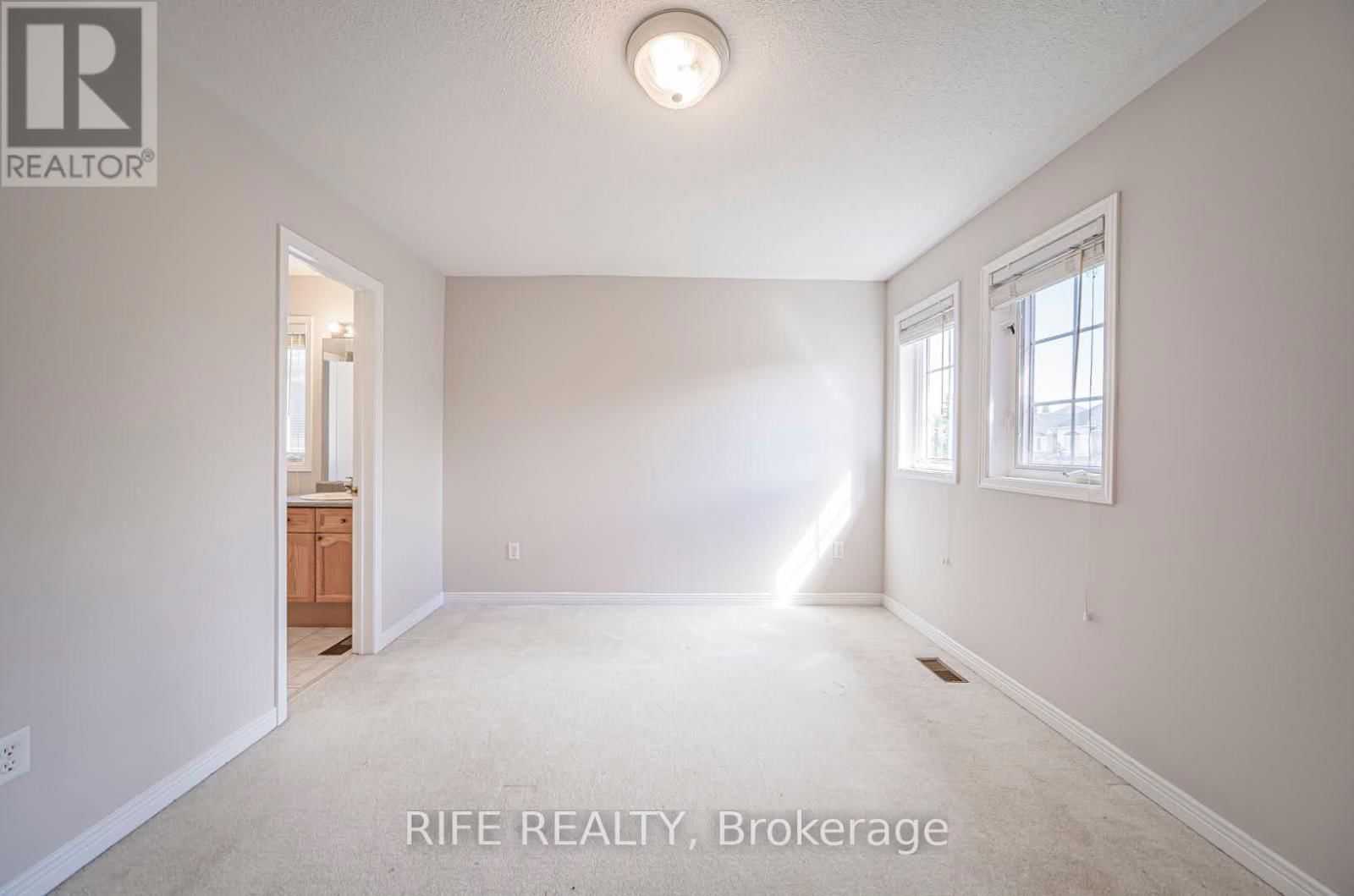 37 BURNDENFORD CRESCENT Image 48