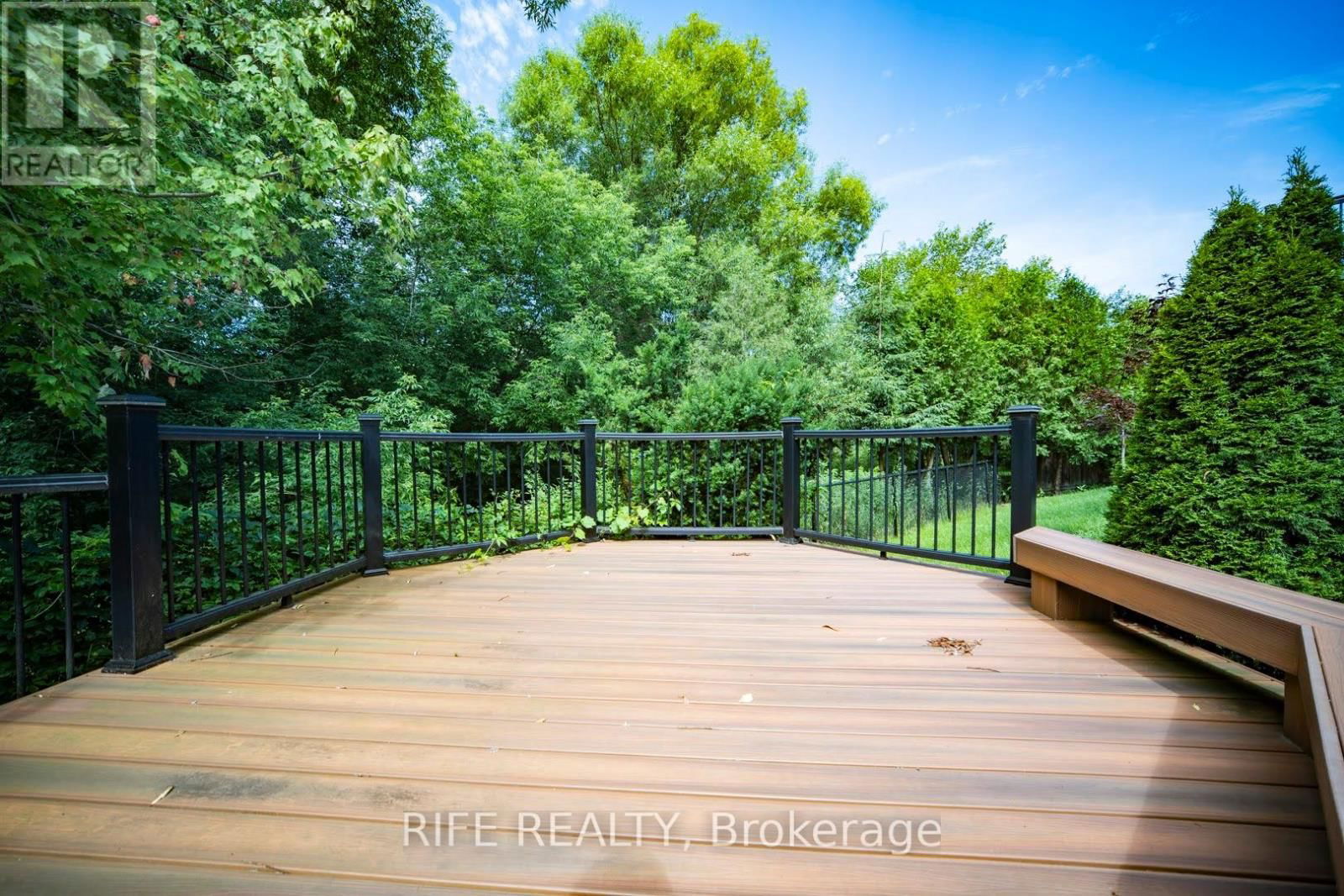 37 BURNDENFORD CRESCENT Image 6