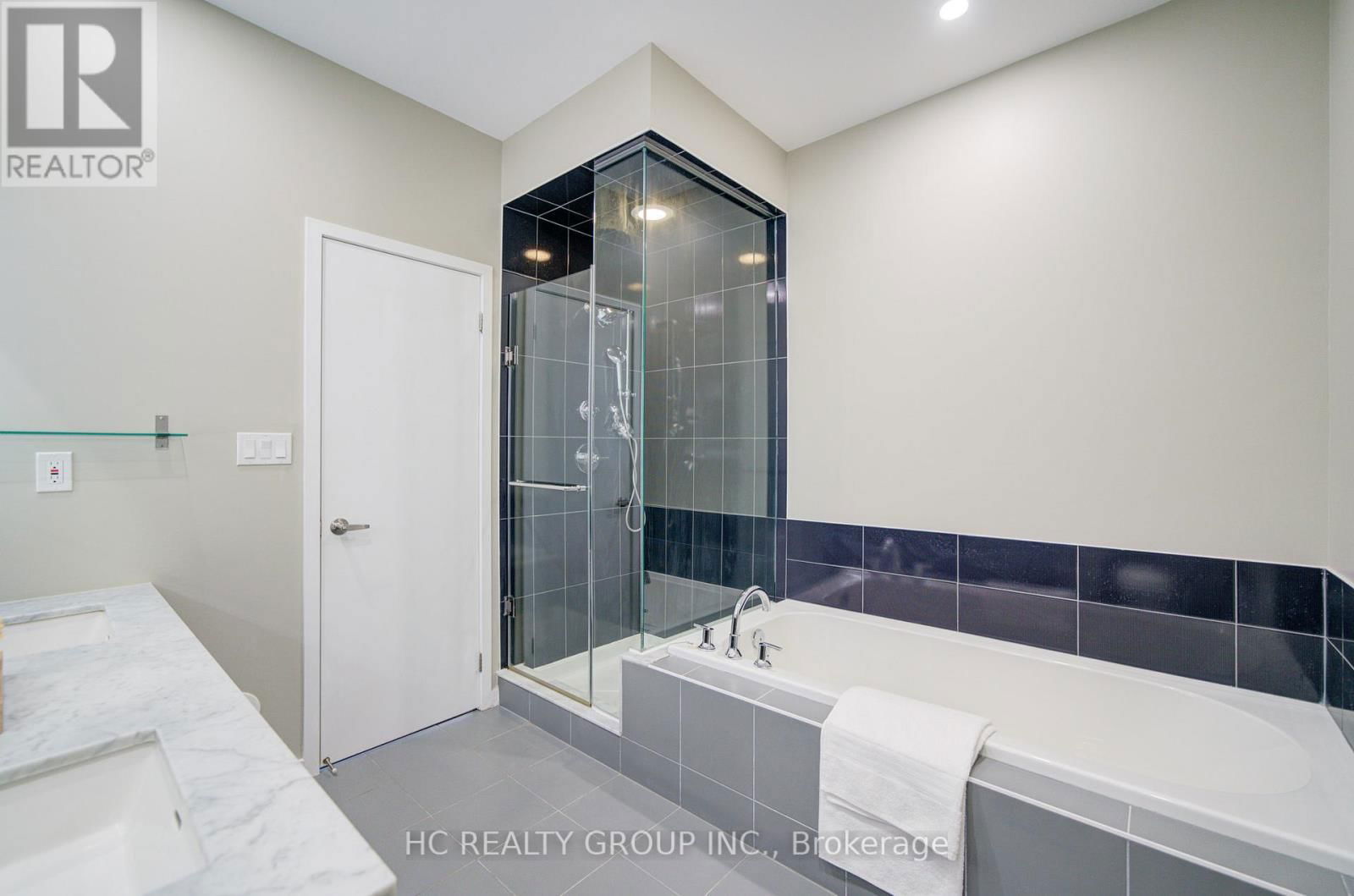 25 LAFFERTY LANE Image 19