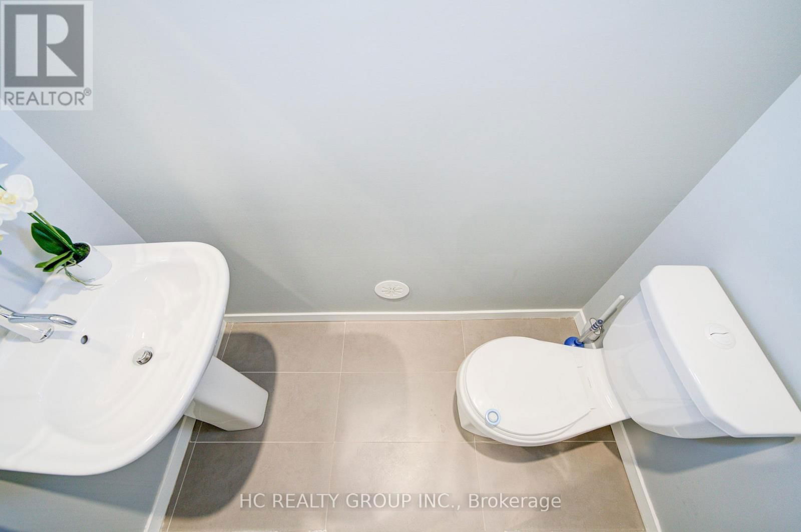 25 LAFFERTY LANE Image 21