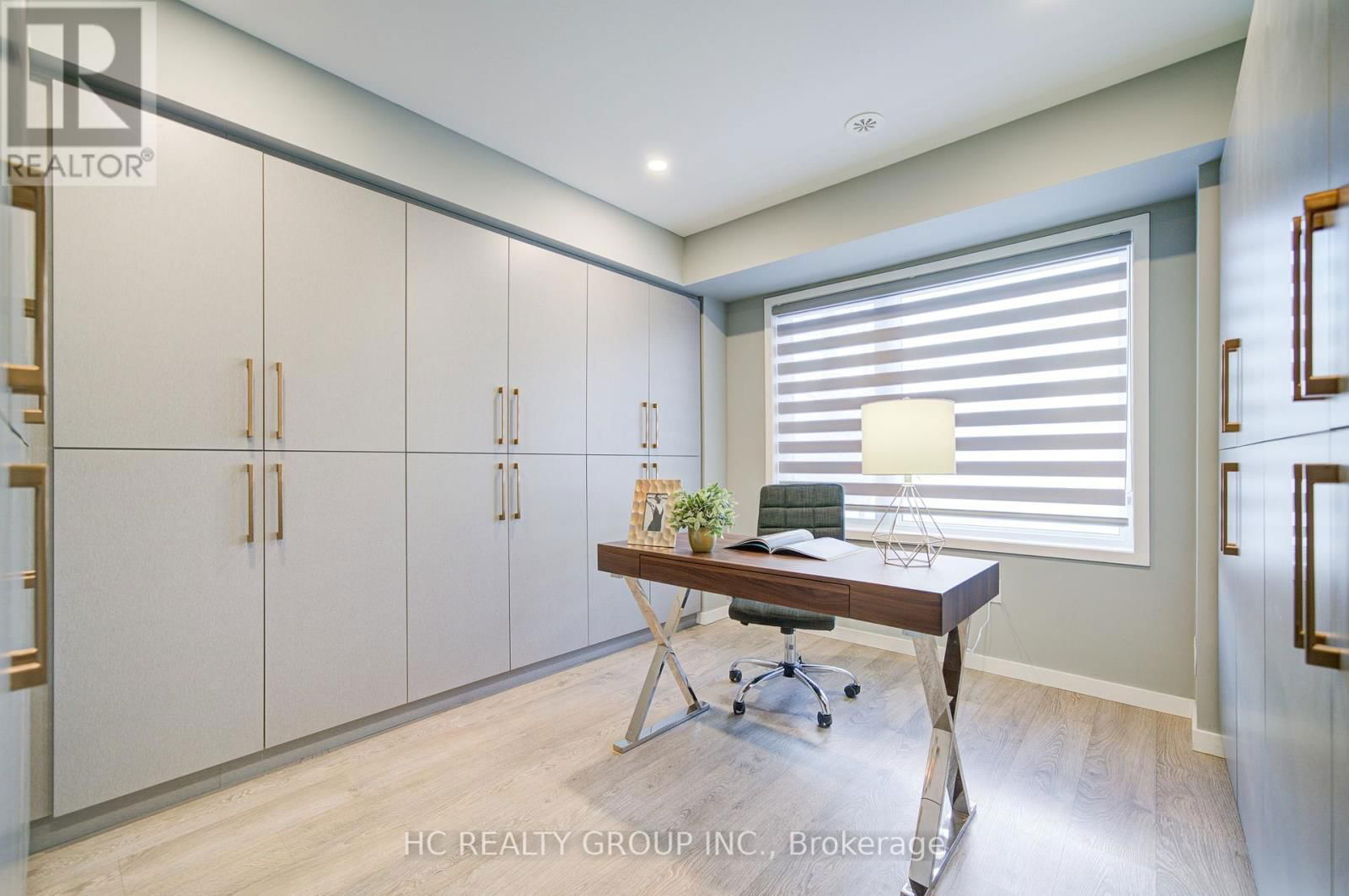 25 LAFFERTY LANE Image 3