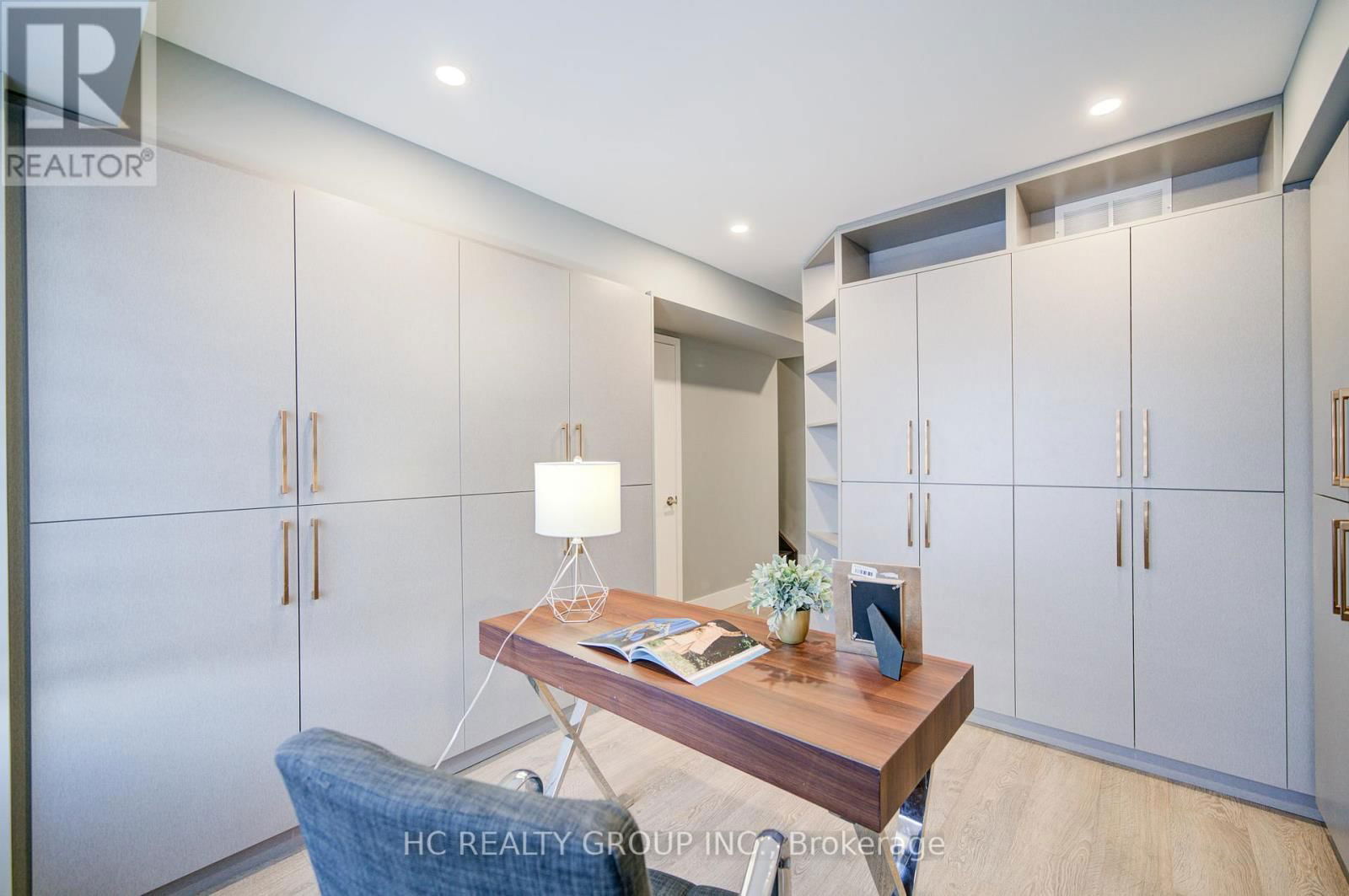 25 LAFFERTY LANE Image 4