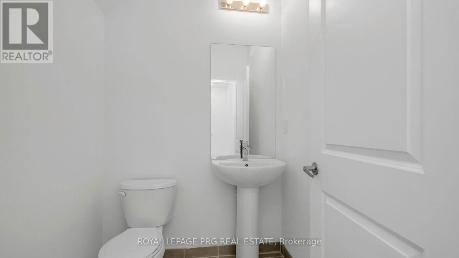 19 SUNBURY LANE Image 7