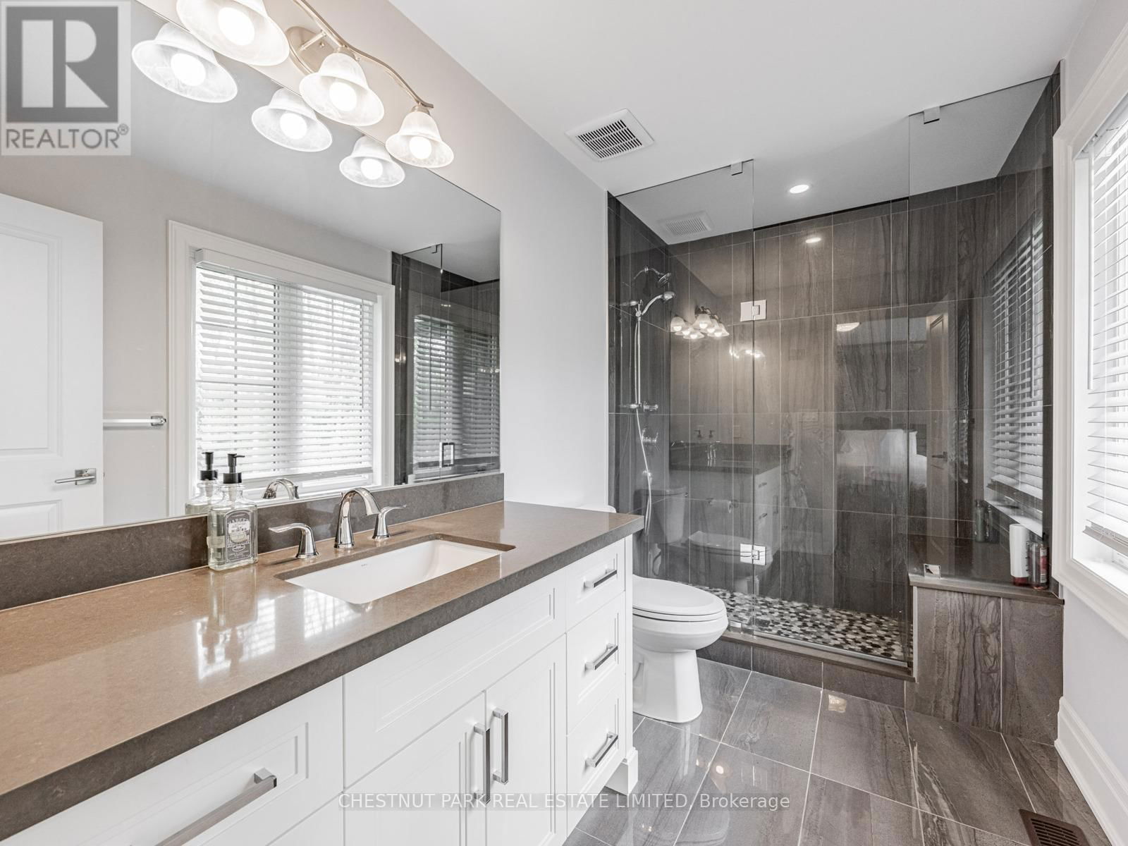 1185 SHOREVIEW DRIVE Image 28