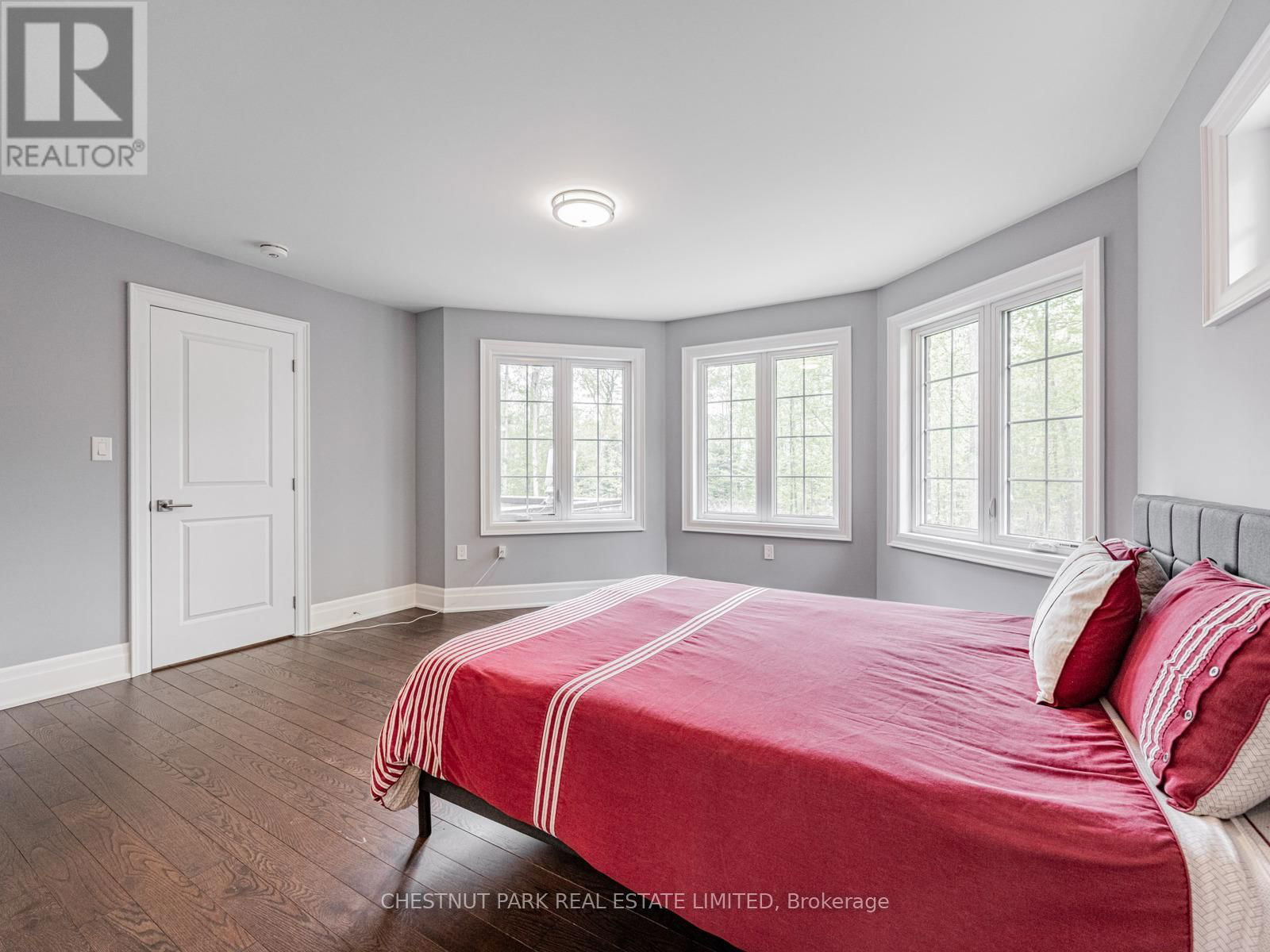 1185 SHOREVIEW DRIVE Image 31