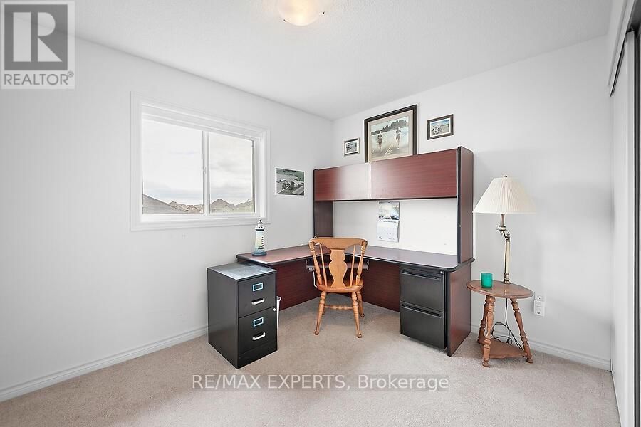 2104 GALLOWAY STREET Image 14
