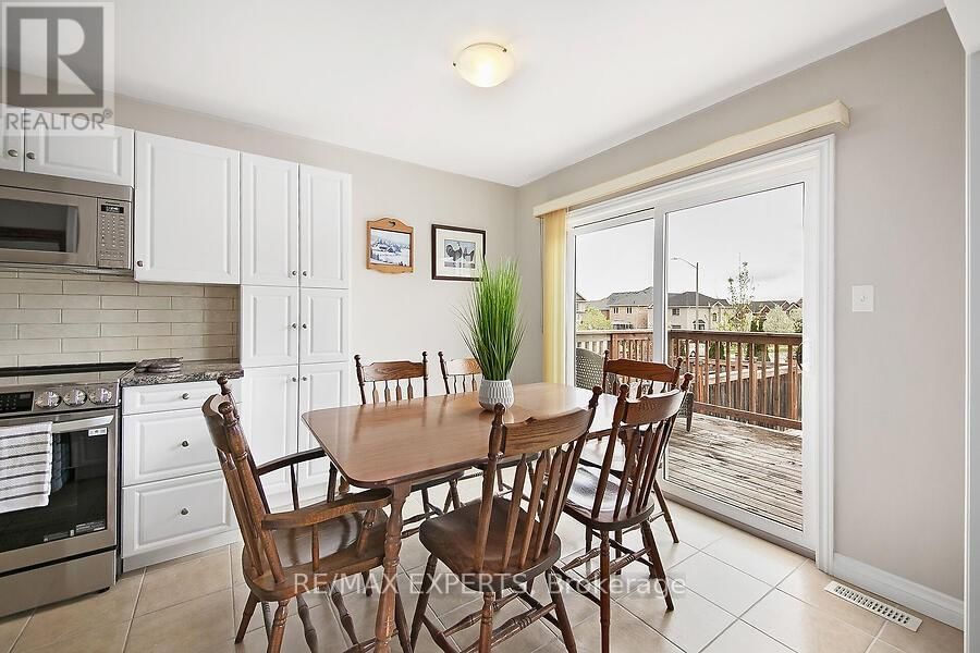 2104 GALLOWAY STREET Image 5