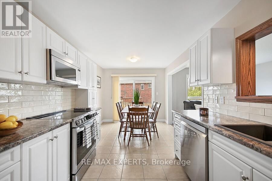 2104 GALLOWAY STREET Image 8