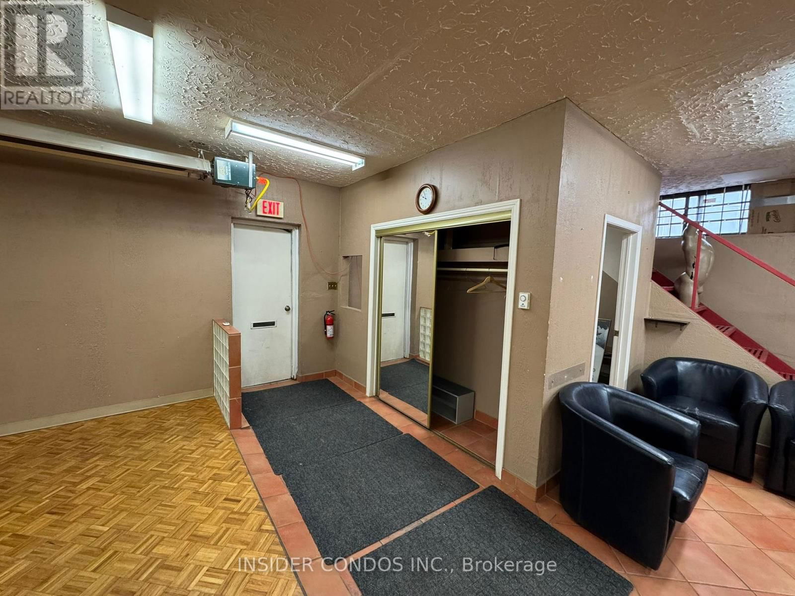 3 Lower - 15 WILLIS ROAD Image 4