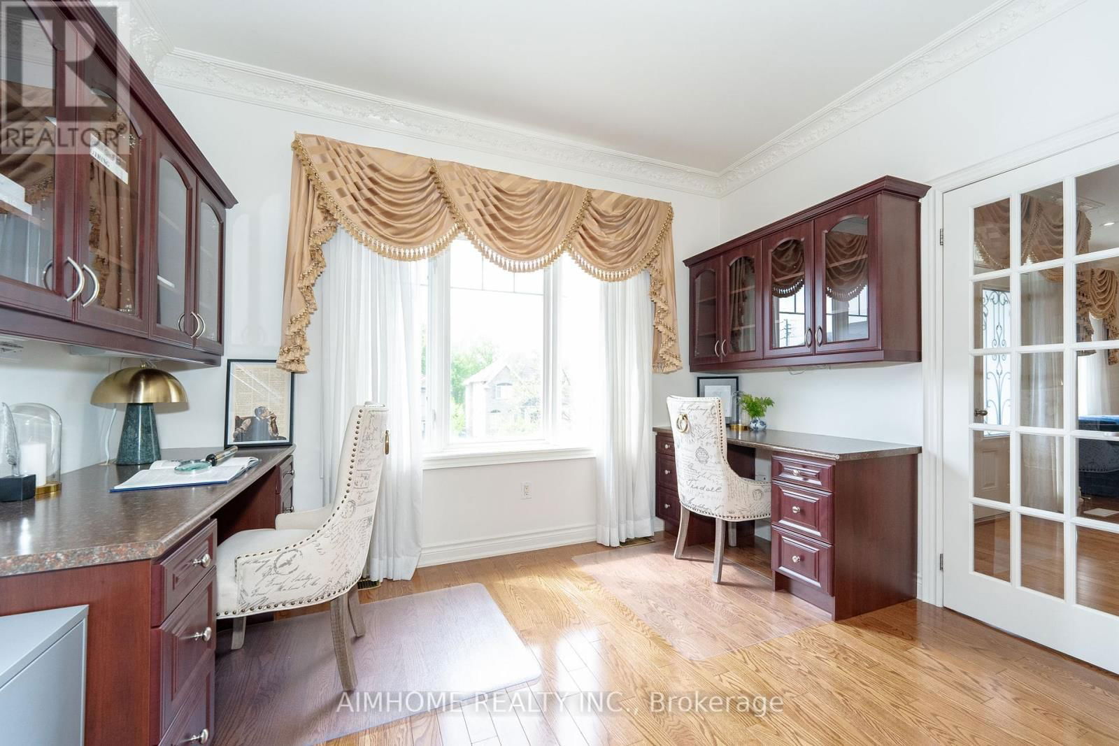 29 WARDEN WOODS COURT Image 37