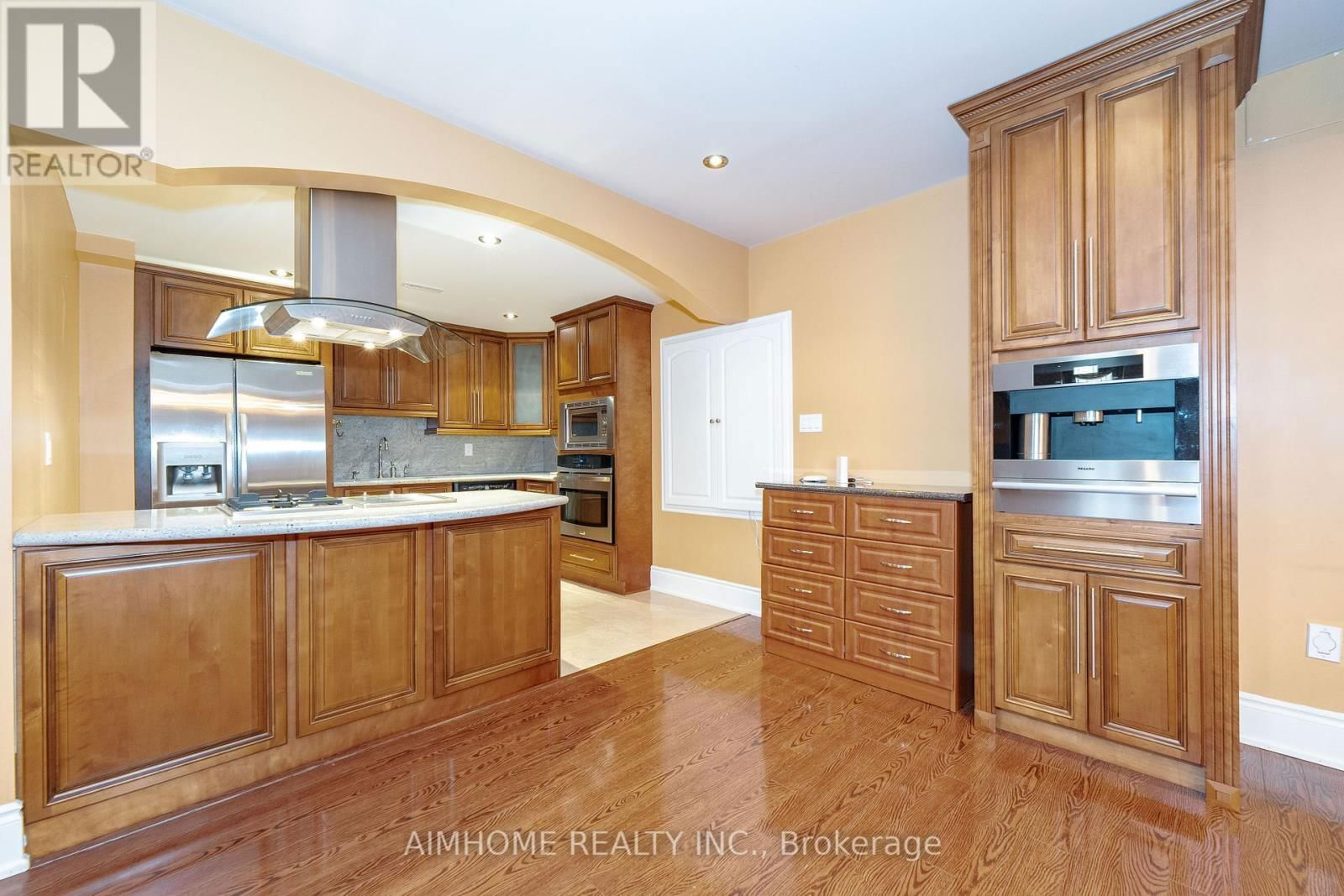 29 WARDEN WOODS COURT Image 41