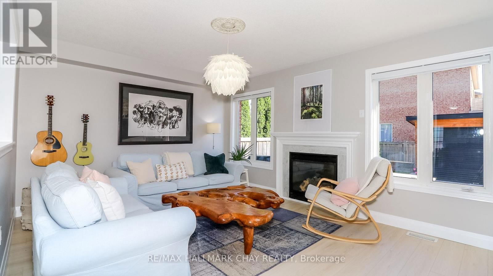 137 MEADOWHAWK TRAIL Image 14