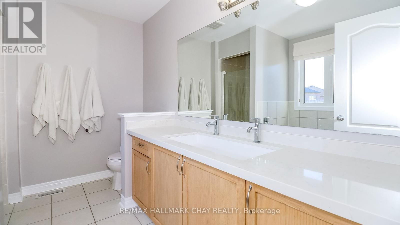 137 MEADOWHAWK TRAIL Image 27