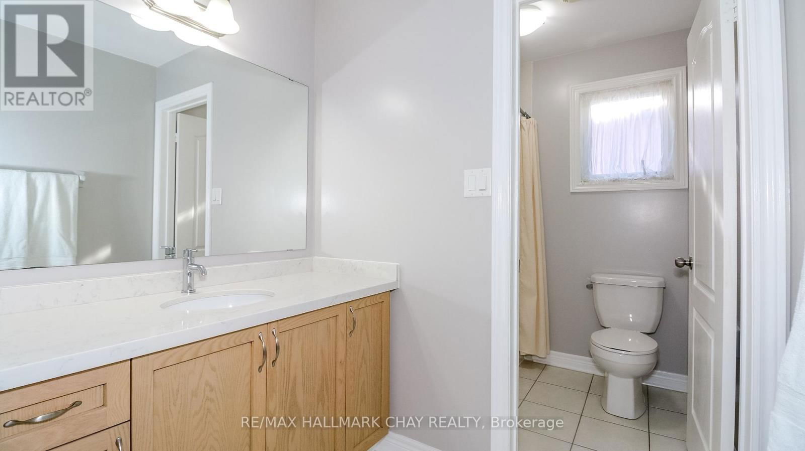 137 MEADOWHAWK TRAIL Image 35