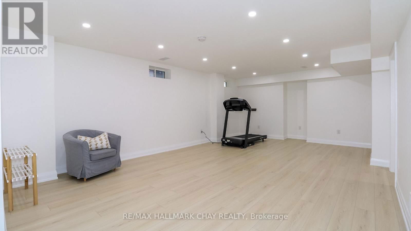 137 MEADOWHAWK TRAIL Image 38