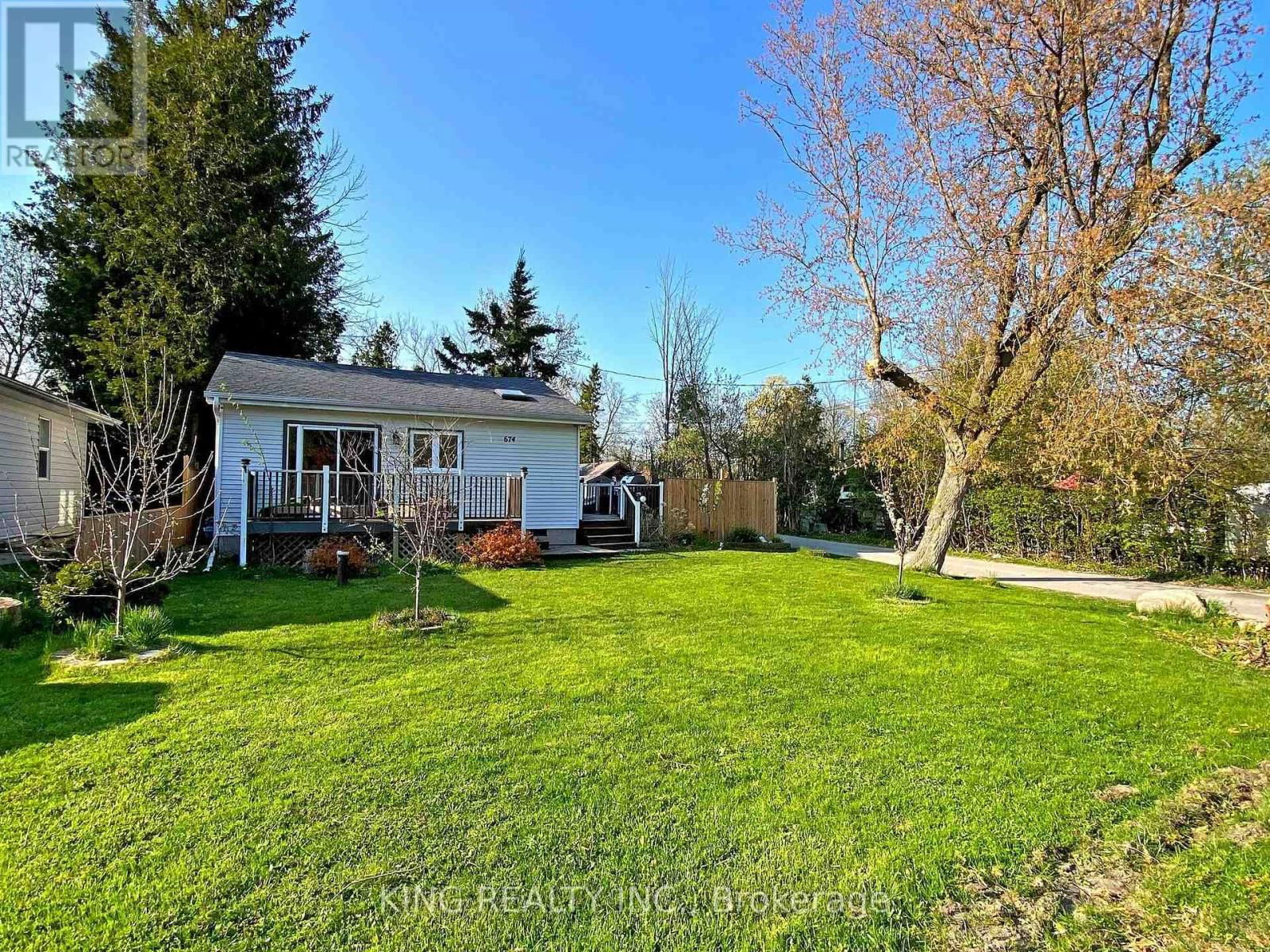 674 CHESTNUT STREET NORTH Image 7