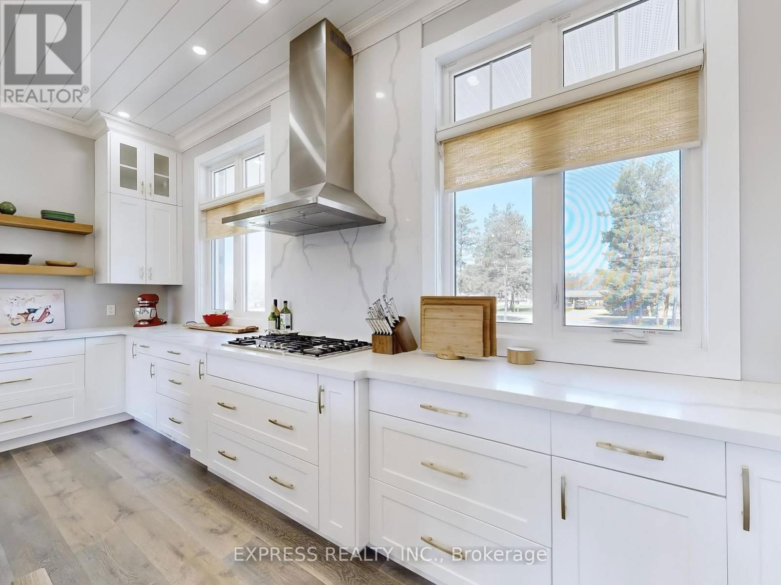 5517 SIDE RD 30 Image 11