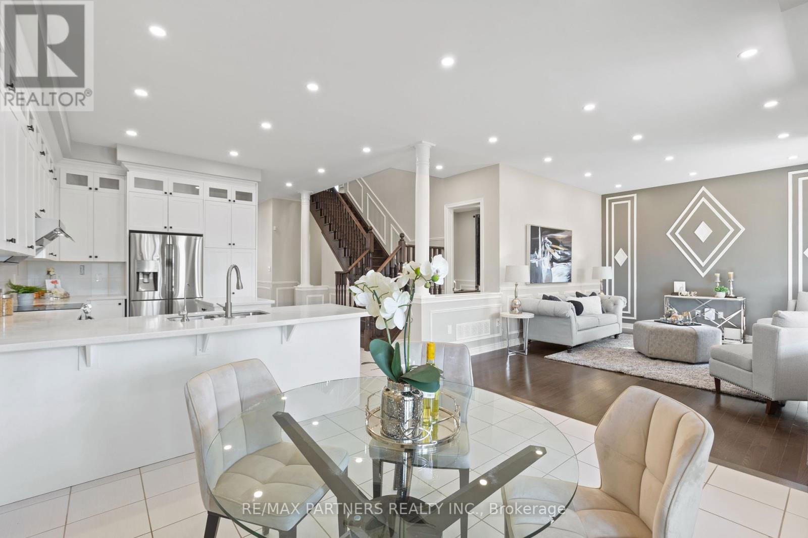 283 BAKER HILL BOULEVARD Image 14