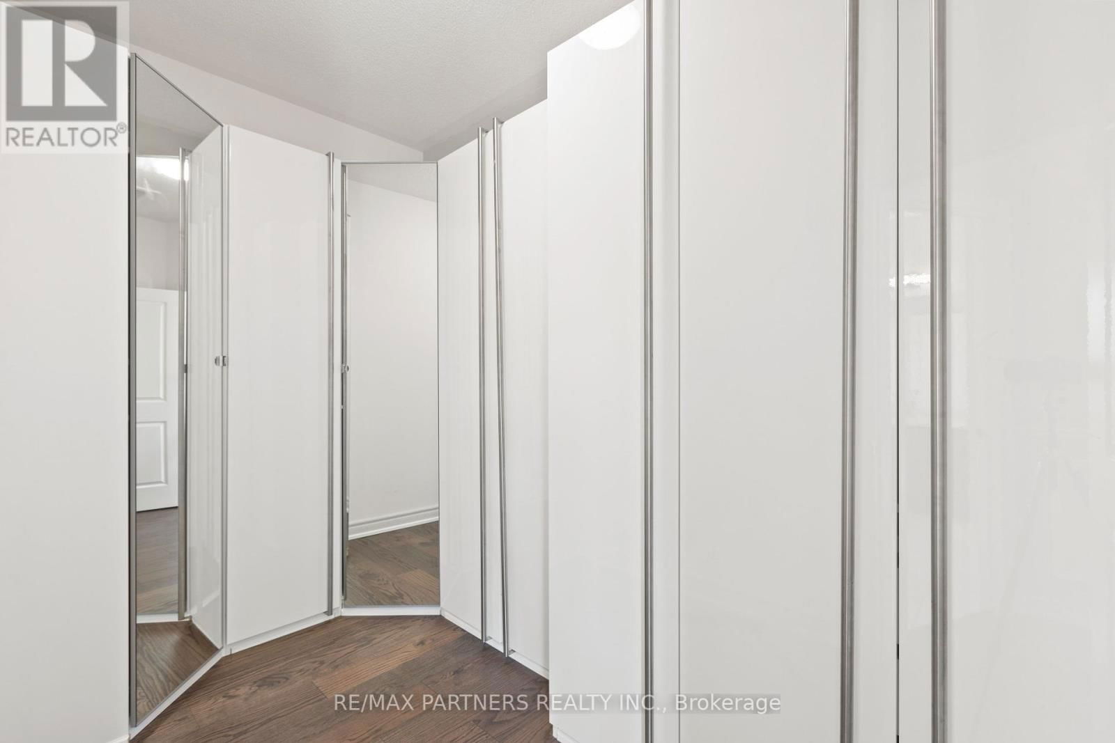 283 BAKER HILL BOULEVARD Image 30