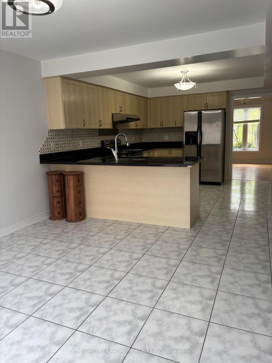 1 HILLWOOD STREET Image 10