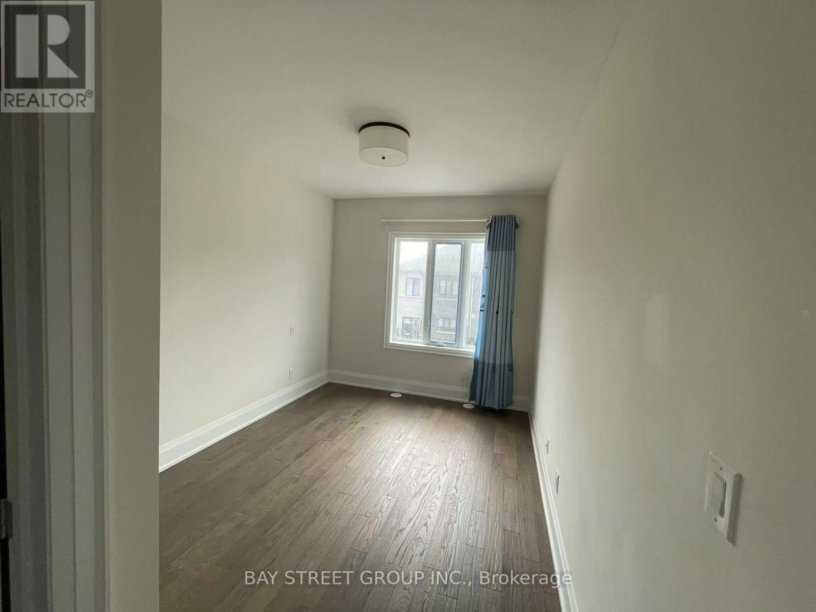 37 GANDHI LANE Image 12