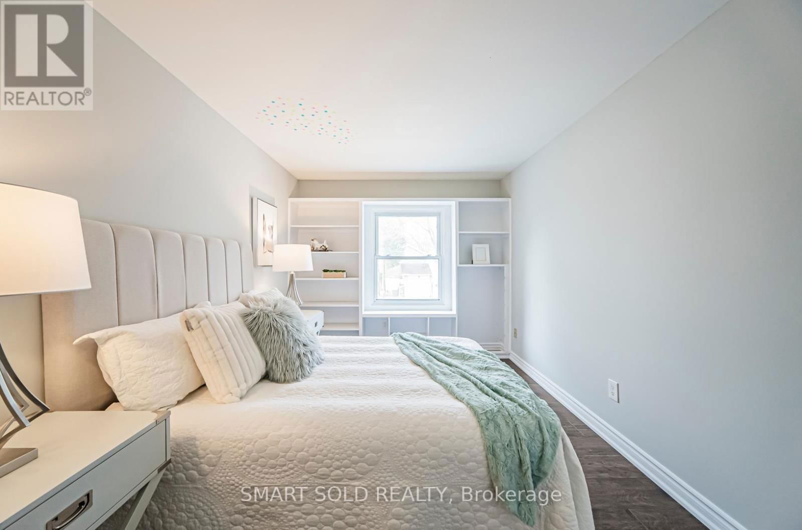 23 PARKLAND COURT Image 33