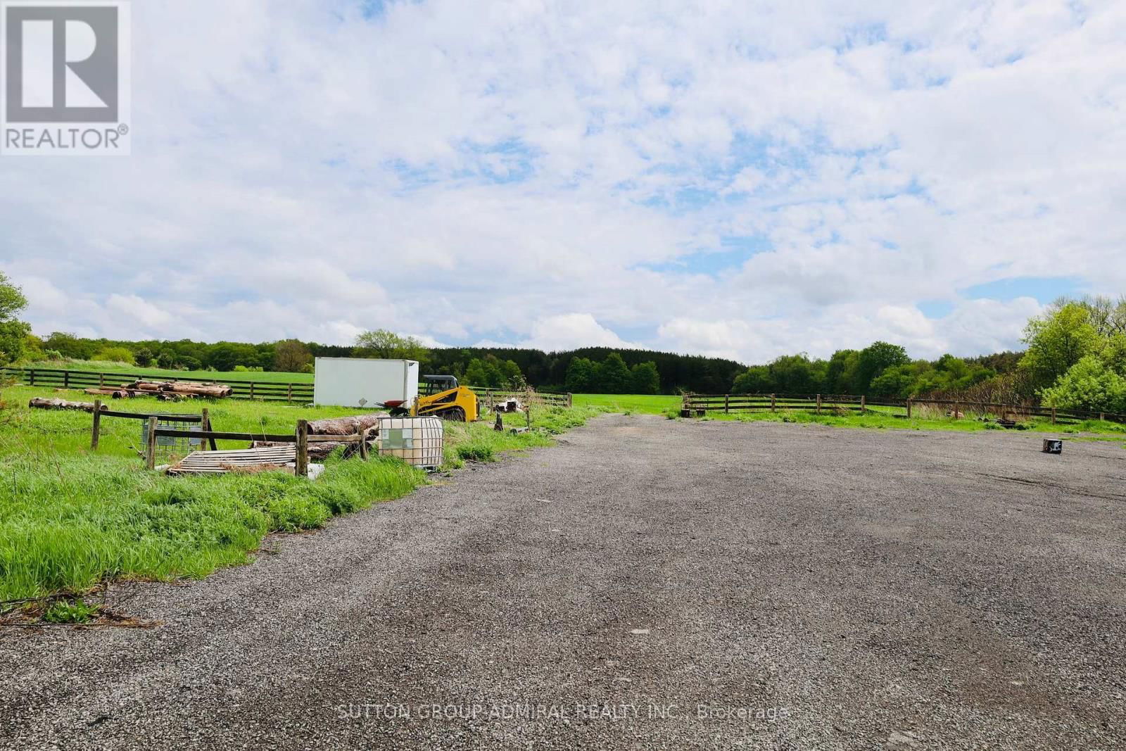 8 - 337 DURHAM REGIONAL ROAD Image 22