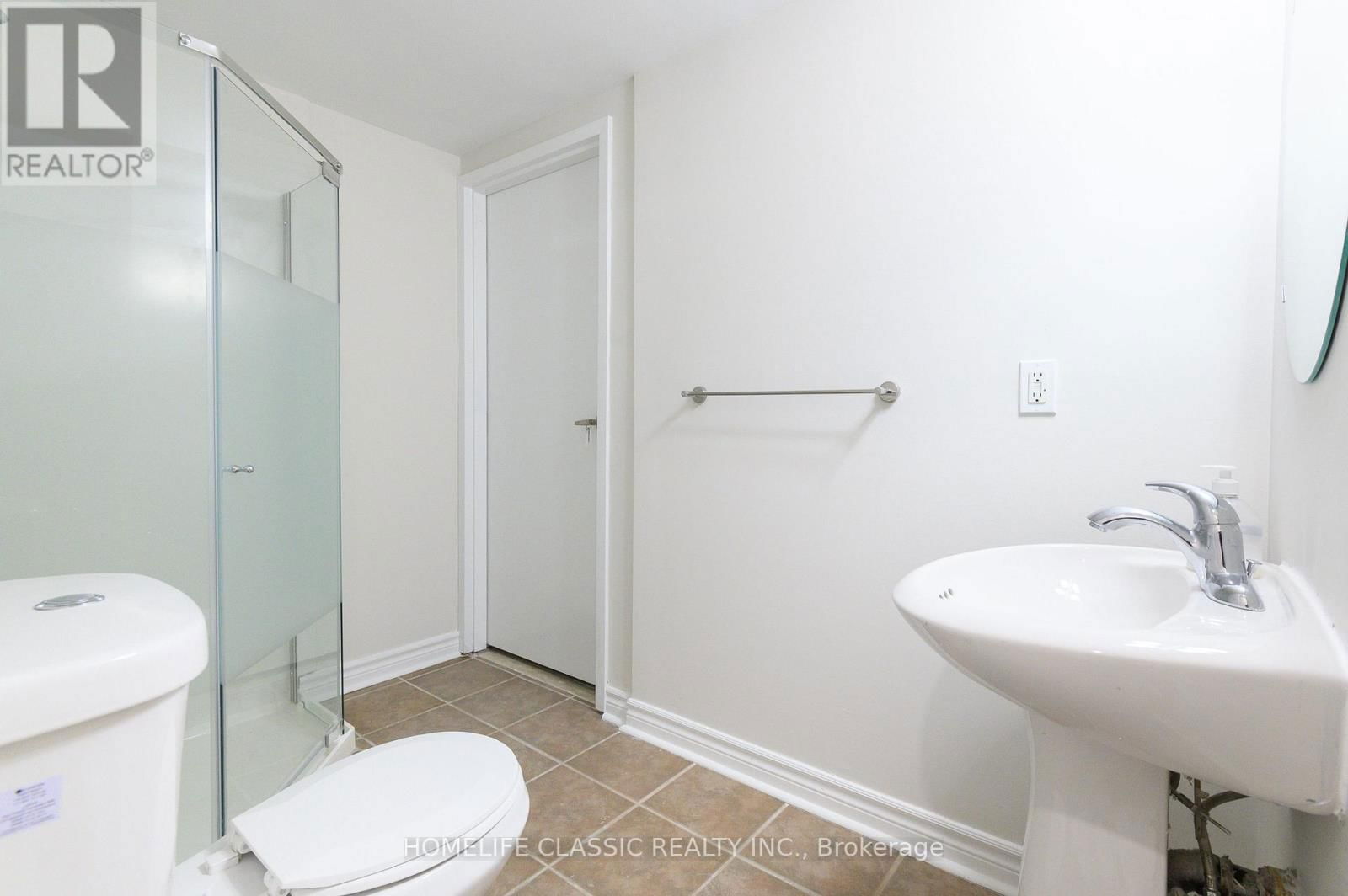 2915 BUR OAK AVENUE Image 11