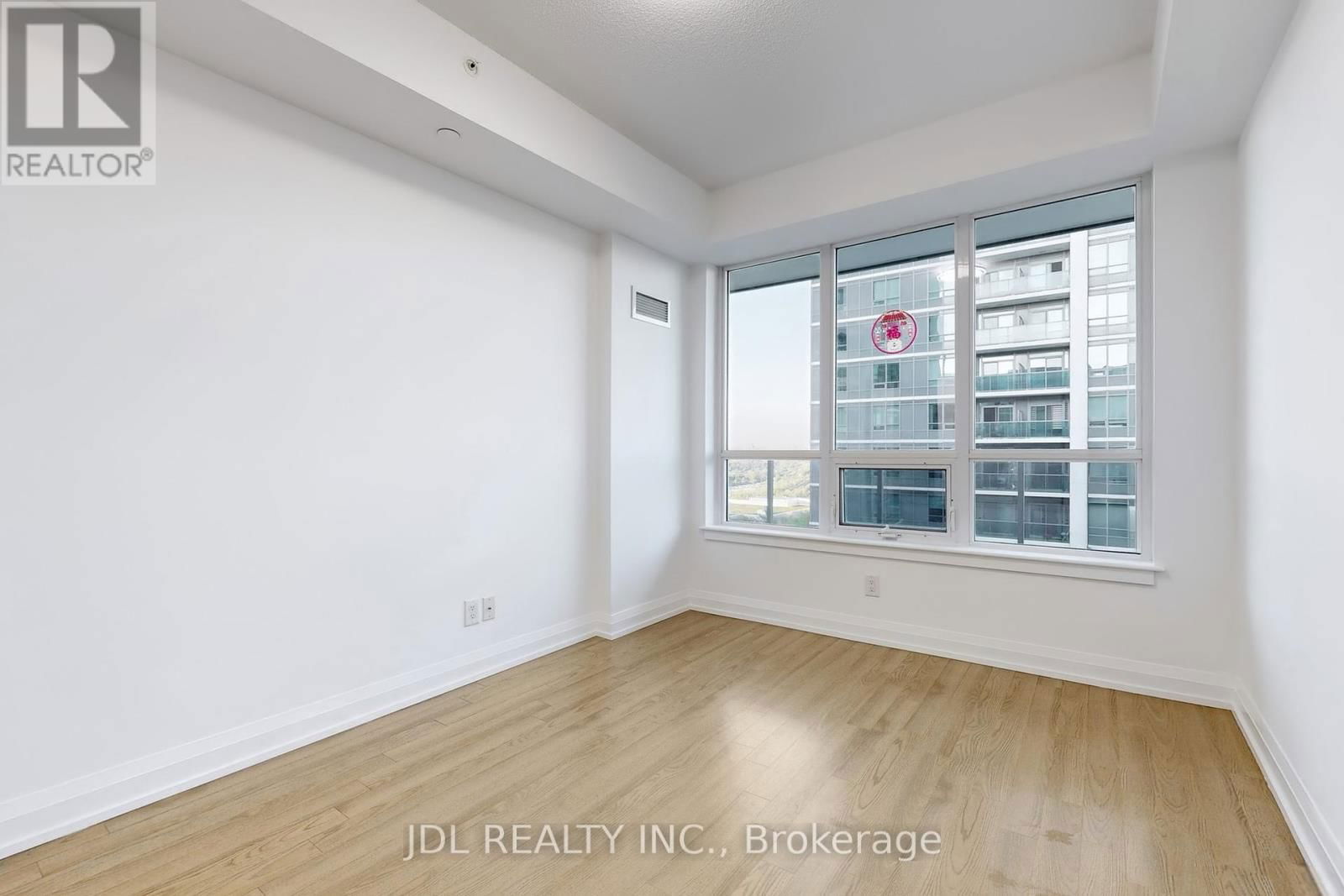 736 - 7171 YONGE STREET Image 13