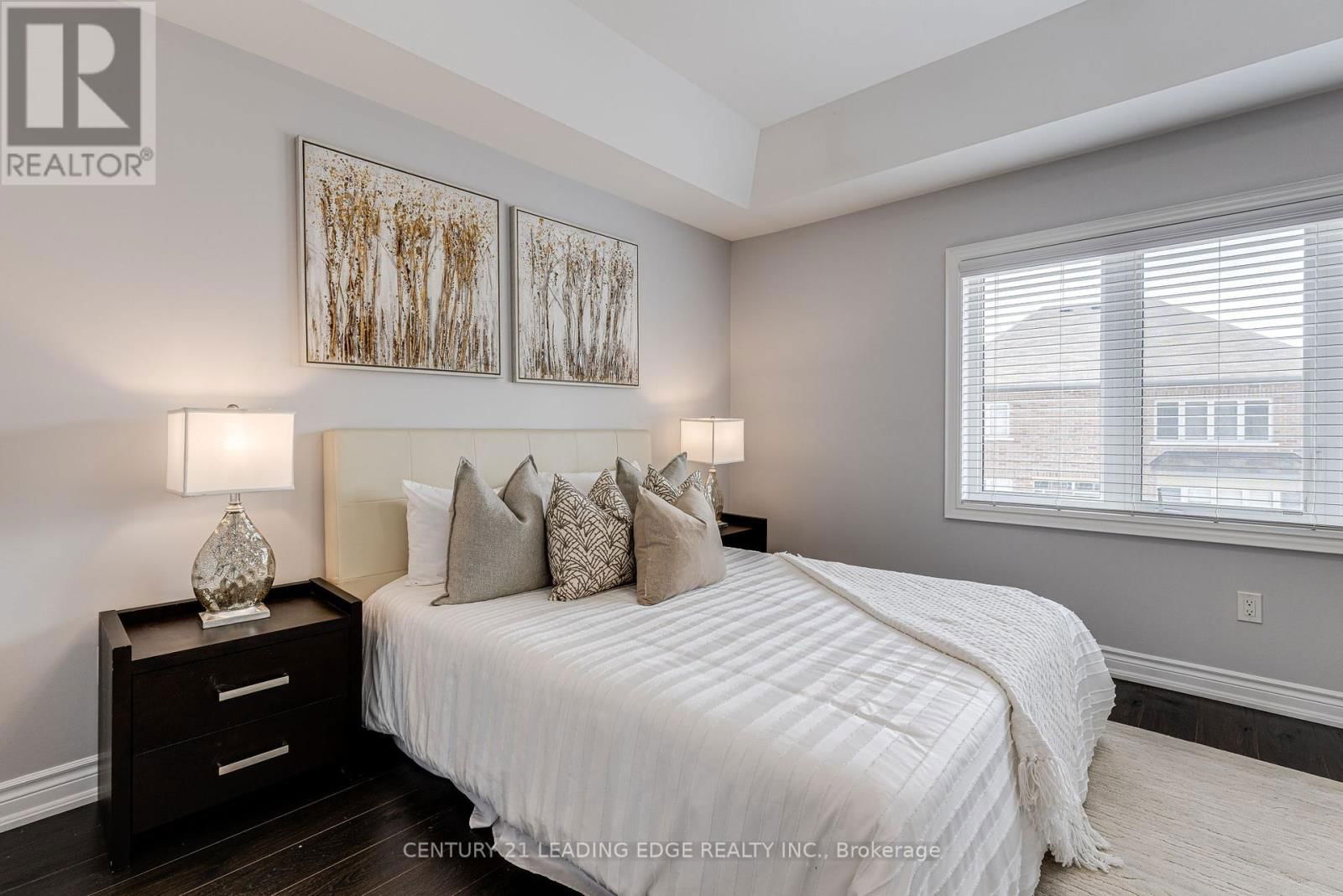 102 MACTIER DRIVE Image 13