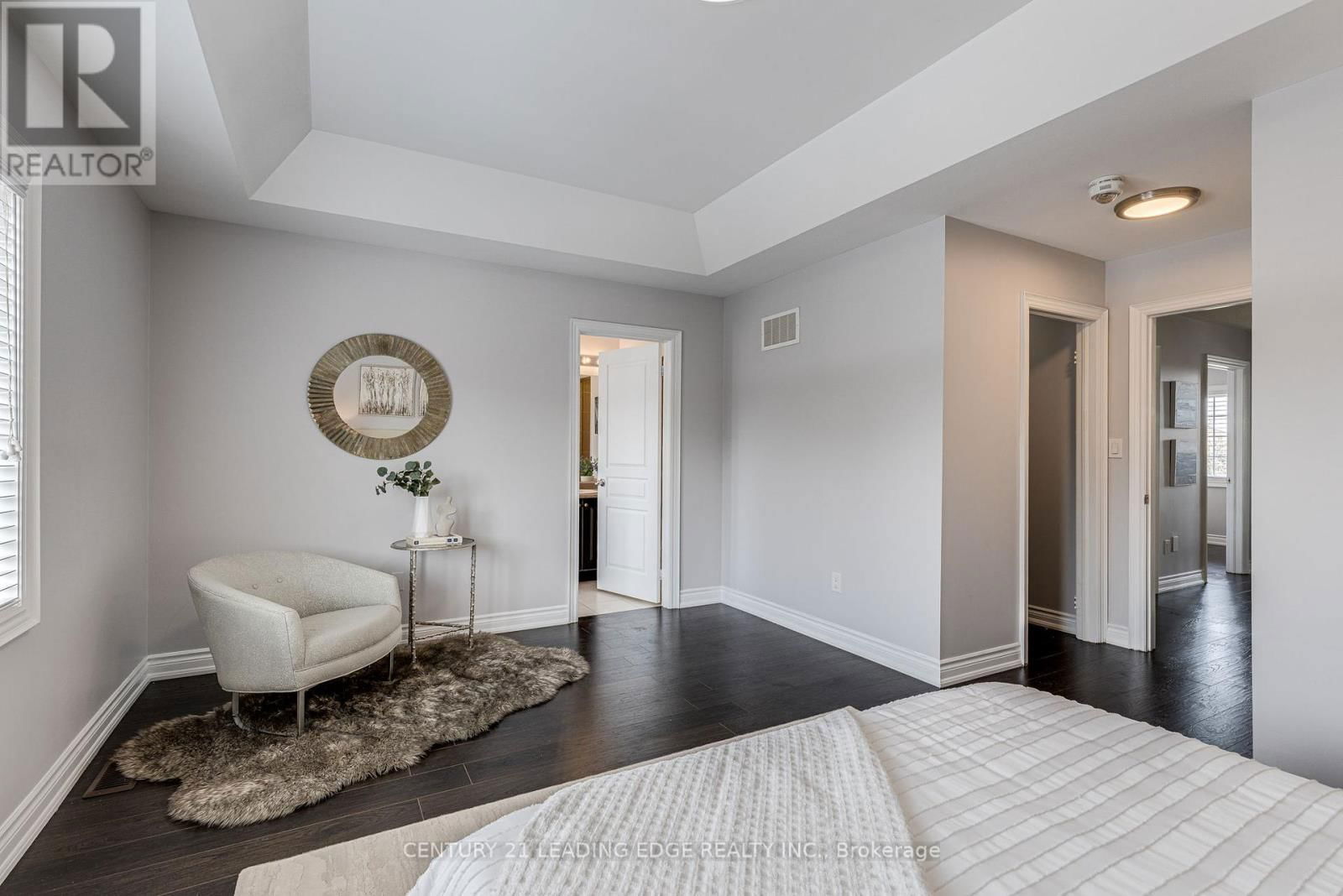 102 MACTIER DRIVE Image 15