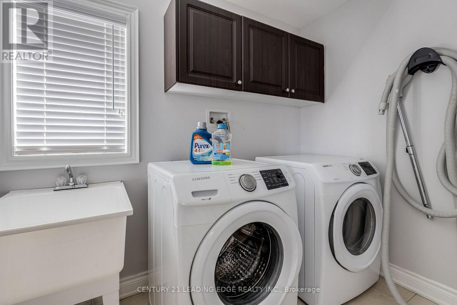 102 MACTIER DRIVE Image 22