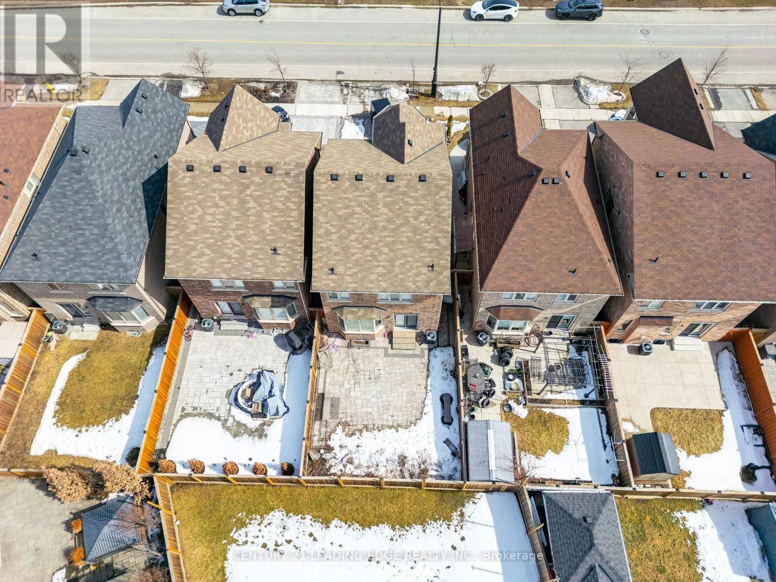 102 MACTIER DRIVE Image 46
