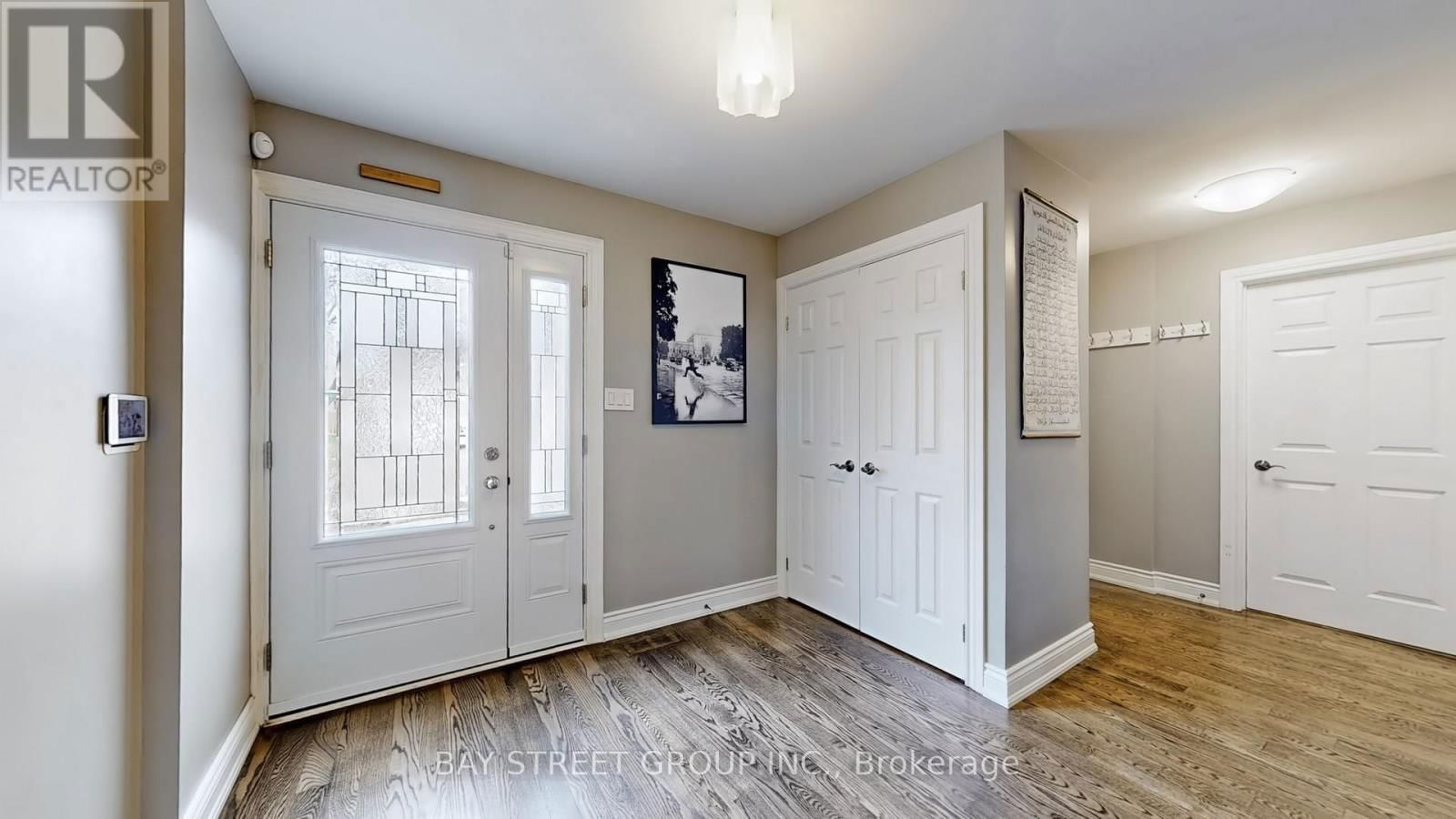 57 LONGWATER CHASE Image 19