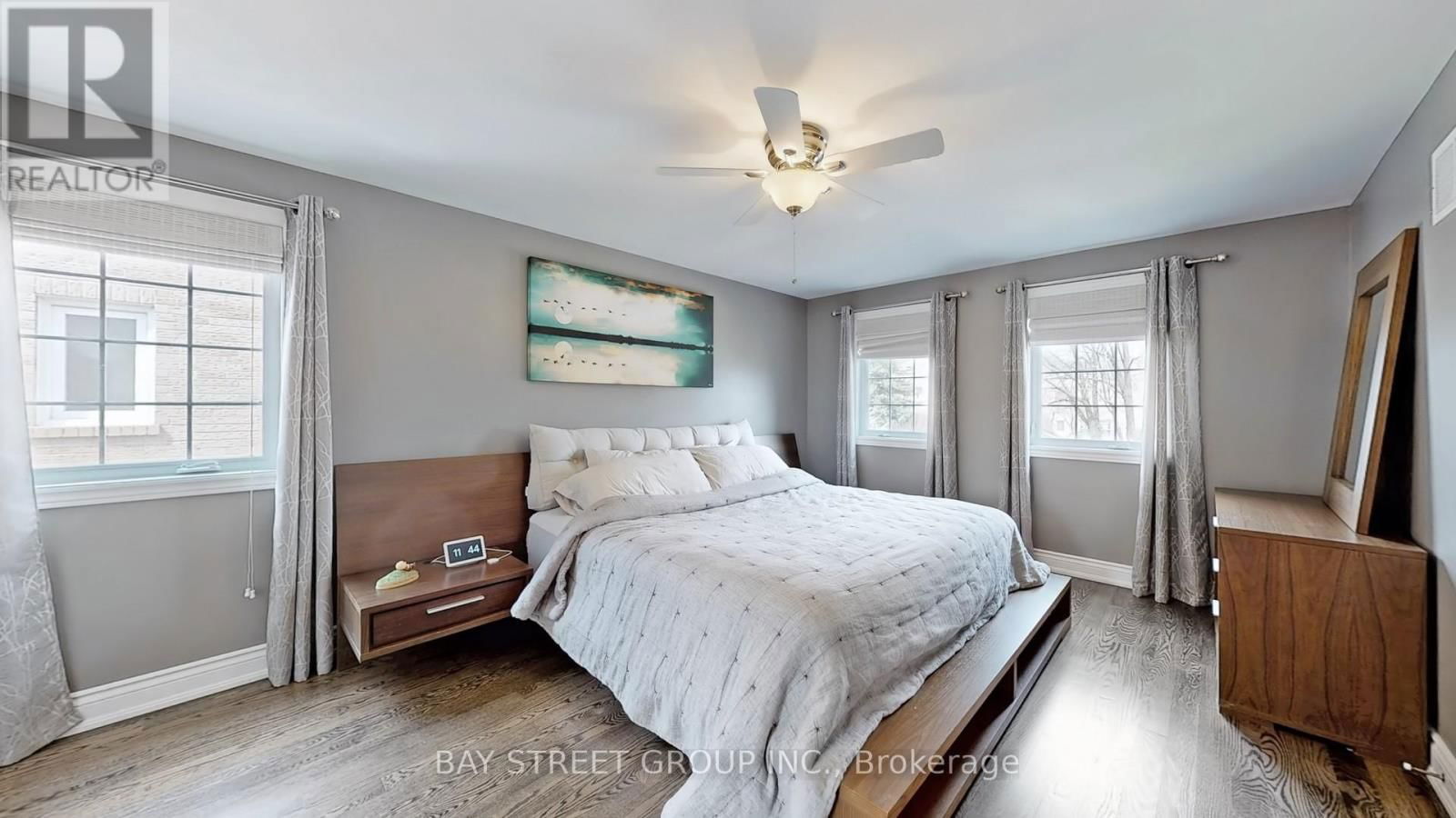 57 LONGWATER CHASE Image 23