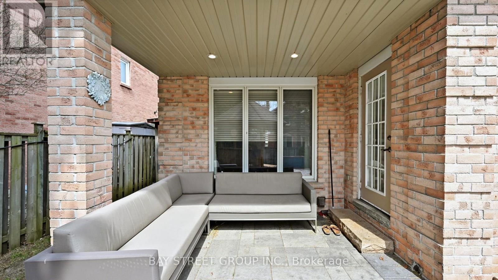 57 LONGWATER CHASE Image 43