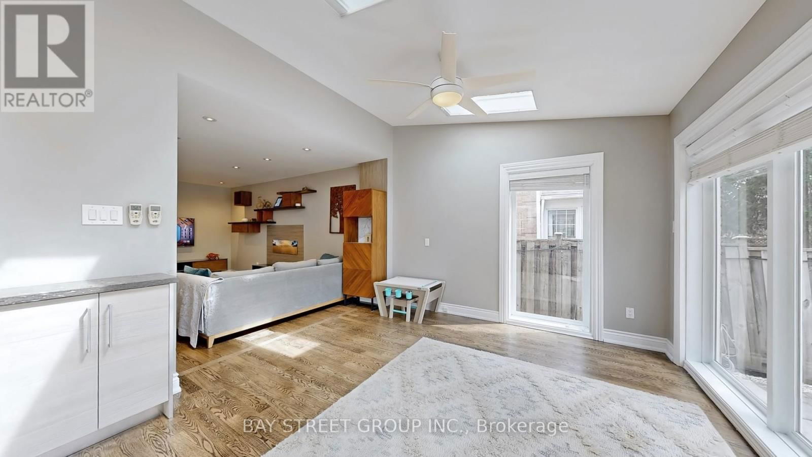 57 LONGWATER CHASE Image 7