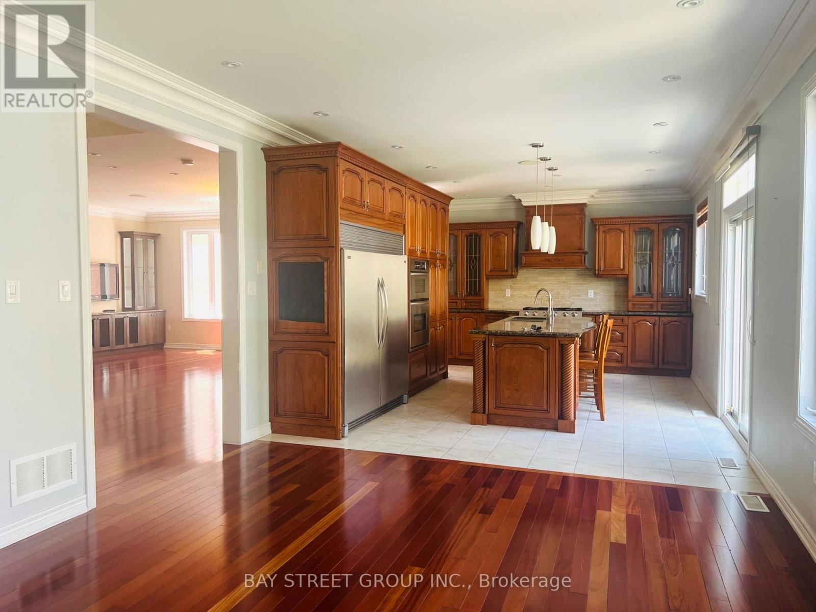 88 HALLDORSON AVENUE Image 10