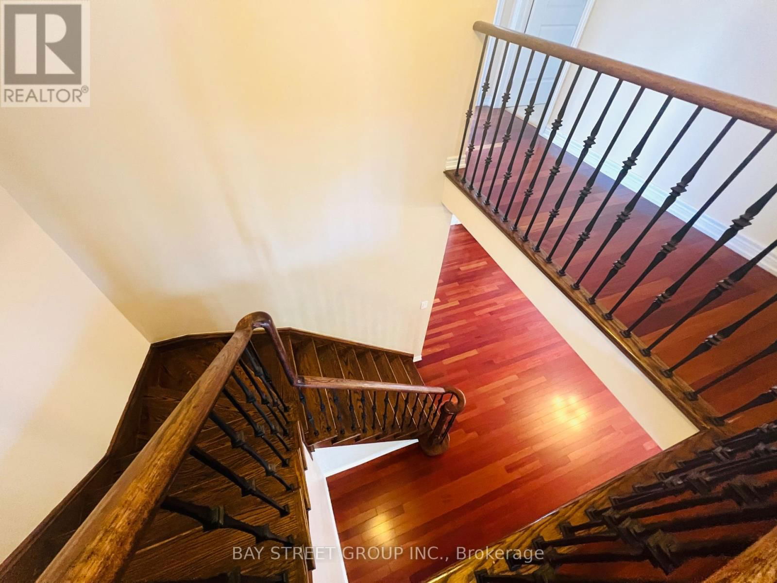88 HALLDORSON AVENUE Image 13
