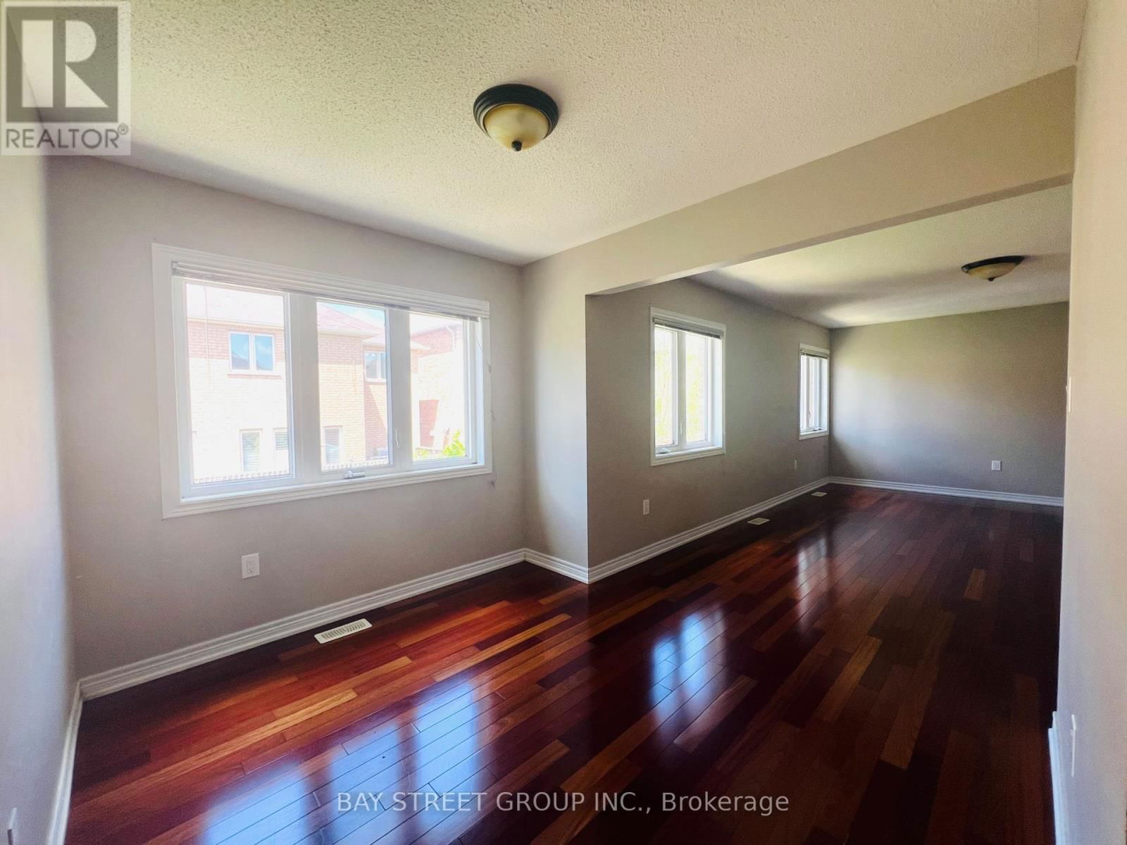 88 HALLDORSON AVENUE Image 17