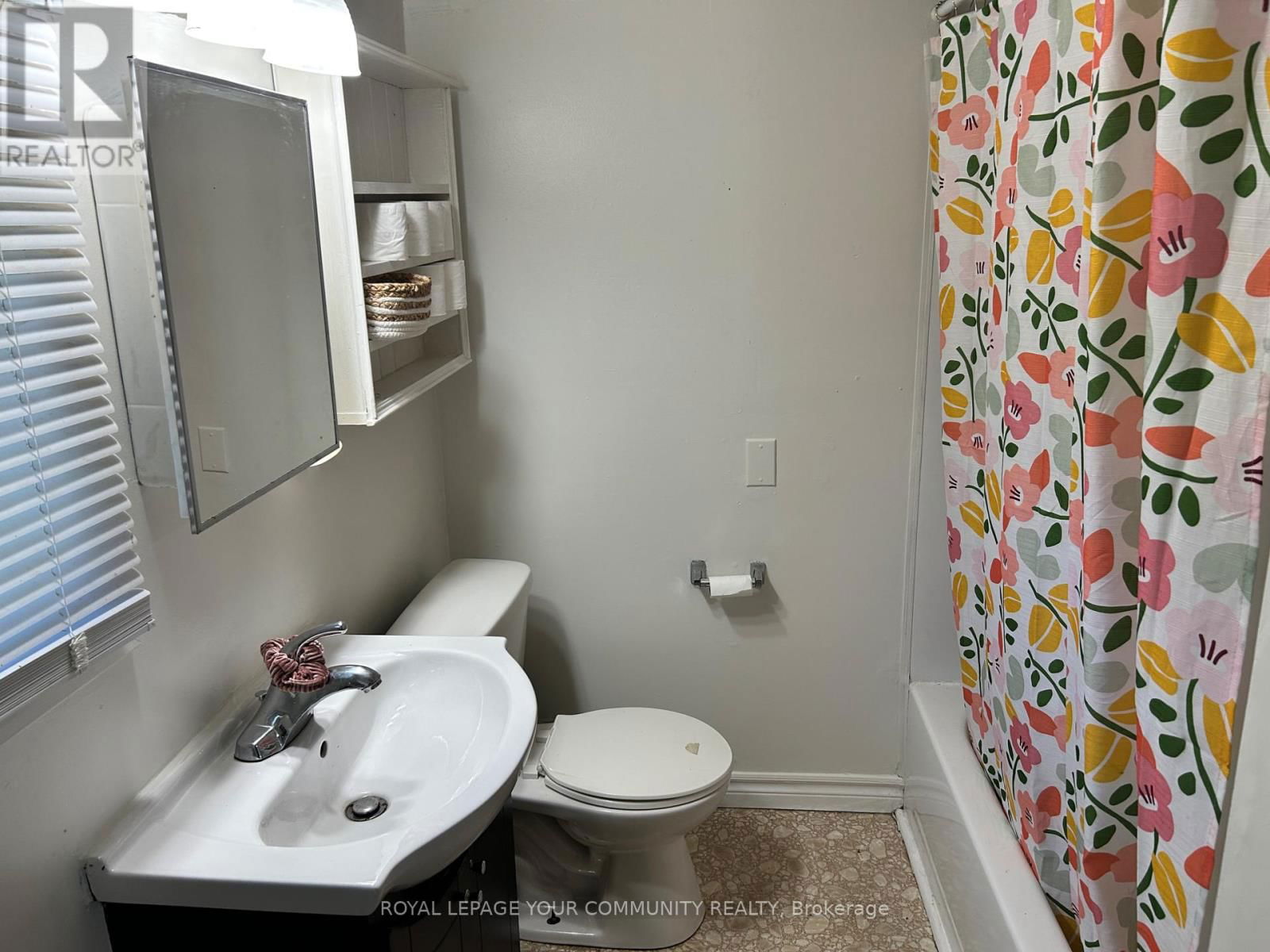 16 CHRISTIDIS DRIVE Image 17