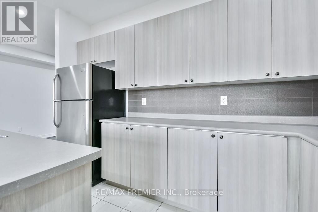 51 SASCO WAY Image 17