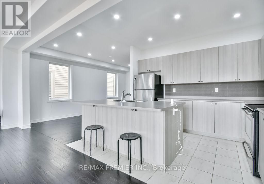 51 SASCO WAY Image 19