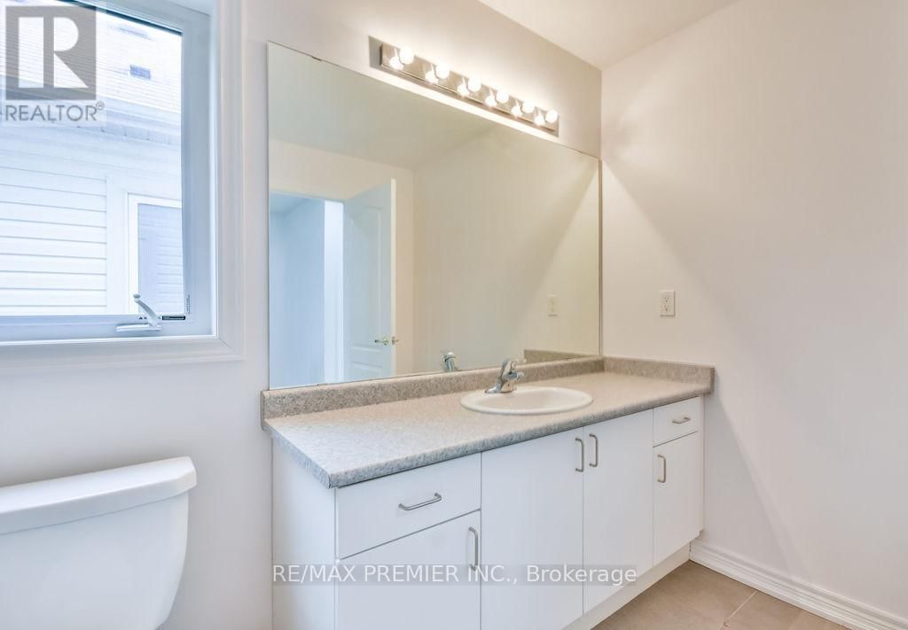 51 SASCO WAY Image 32