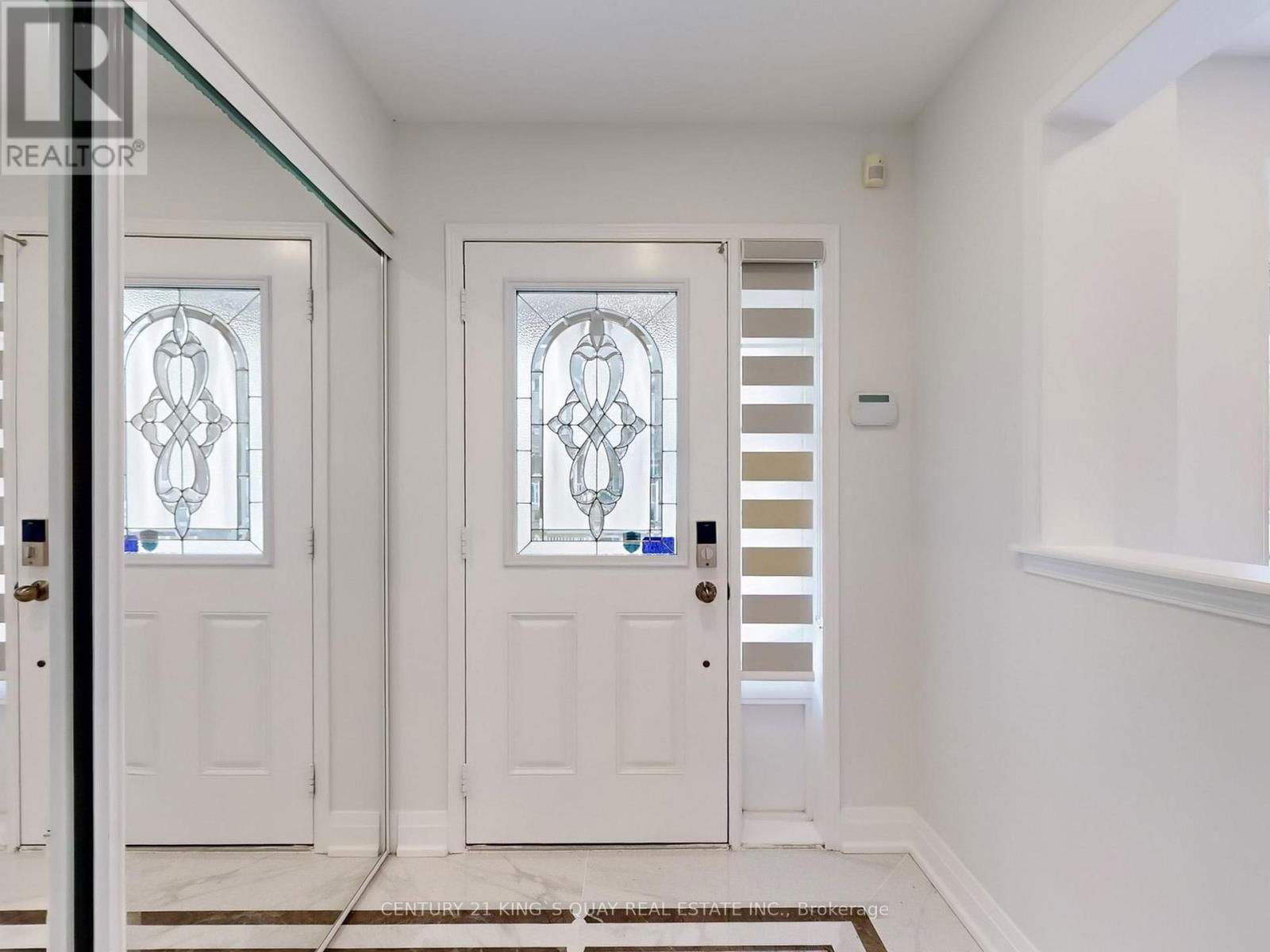 23 STOCKPORT ROAD Image 17