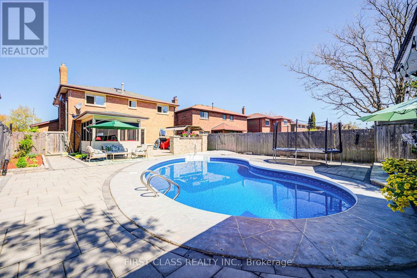 199 MILLER PARK AVENUE Image 46